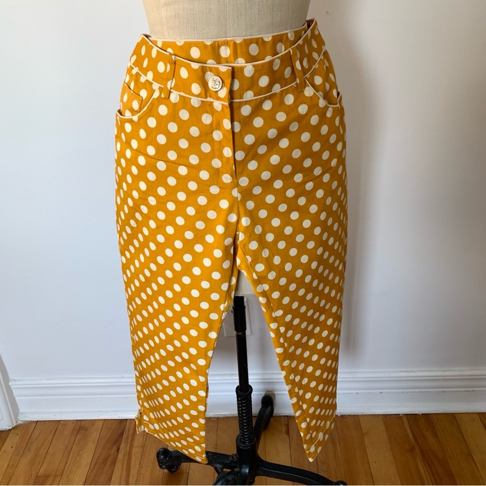 Yellow/Gold Polka Dot Capri Pants NWT